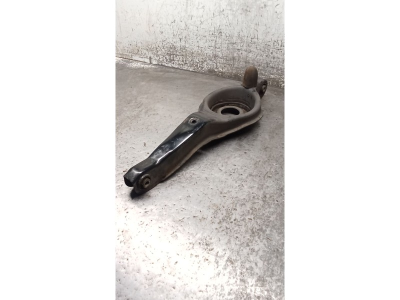 Recambio de brazo suspension inferior trasero izquierdo para ford focus ii (da_, hcp, dp) 1.8 tdci referencia OEM IAM   05