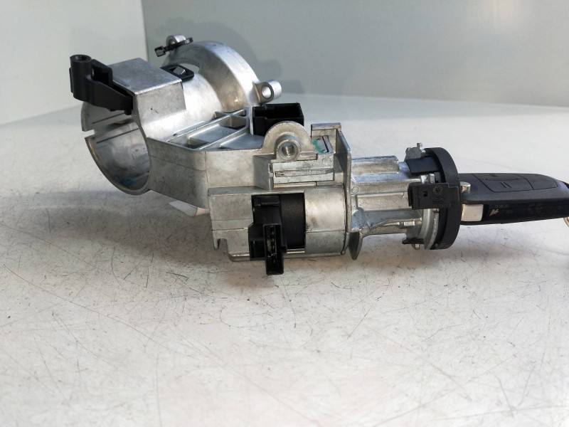 Recambio de conmutador de arranque para opel corsa d 1.2 cat (a 12 xer / ldc) referencia OEM IAM   