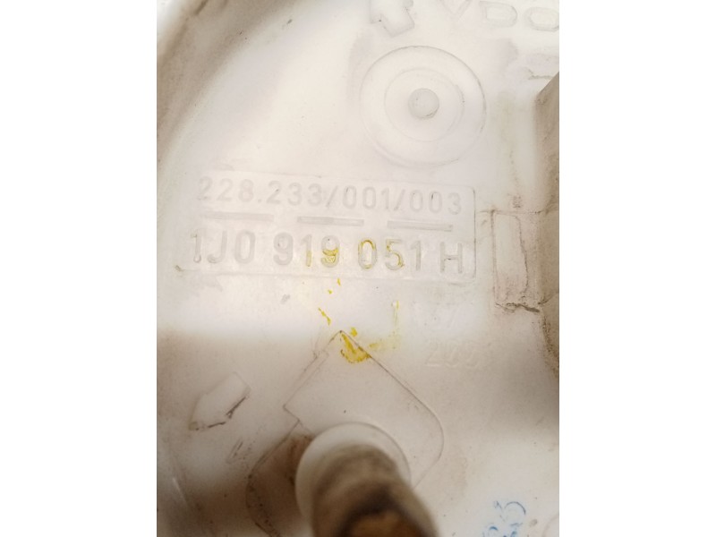 Recambio de bomba combustible para seat leon (1m1) 1.6 16 v referencia OEM IAM 1J0919051 228233001 99