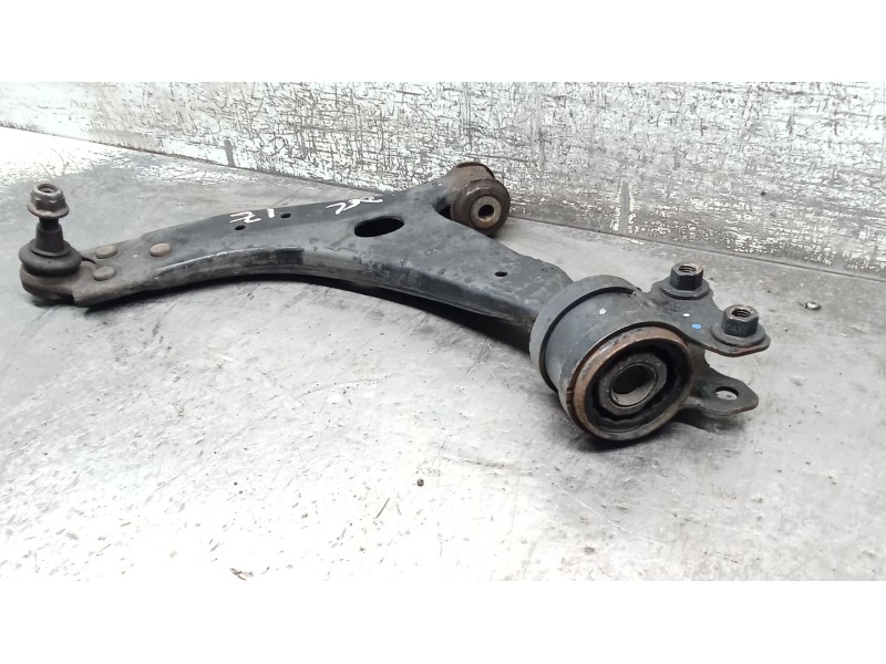Recambio de brazo suspension inferior delantero izquierdo para ford focus ii (da_, hcp, dp) 1.8 tdci referencia OEM IAM   05