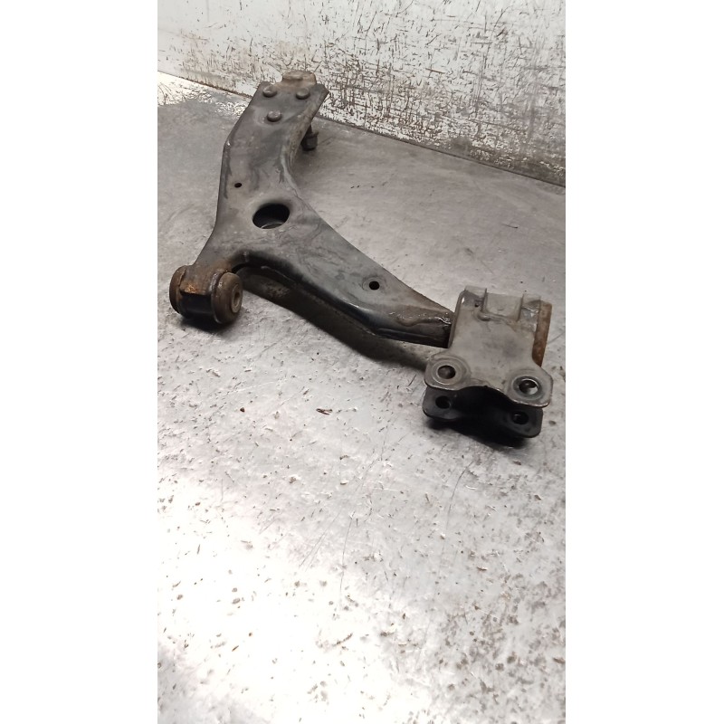 Recambio de brazo suspension inferior delantero izquierdo para ford focus ii (da_, hcp, dp) 1.8 tdci referencia OEM IAM   05