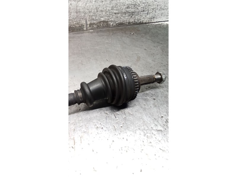 Recambio de transmision delantera izquierda para renault kangoo (kc0/1_) d 65 1.9 (kc0e, kc02, kc0j, kc0n) referencia OEM IAM   