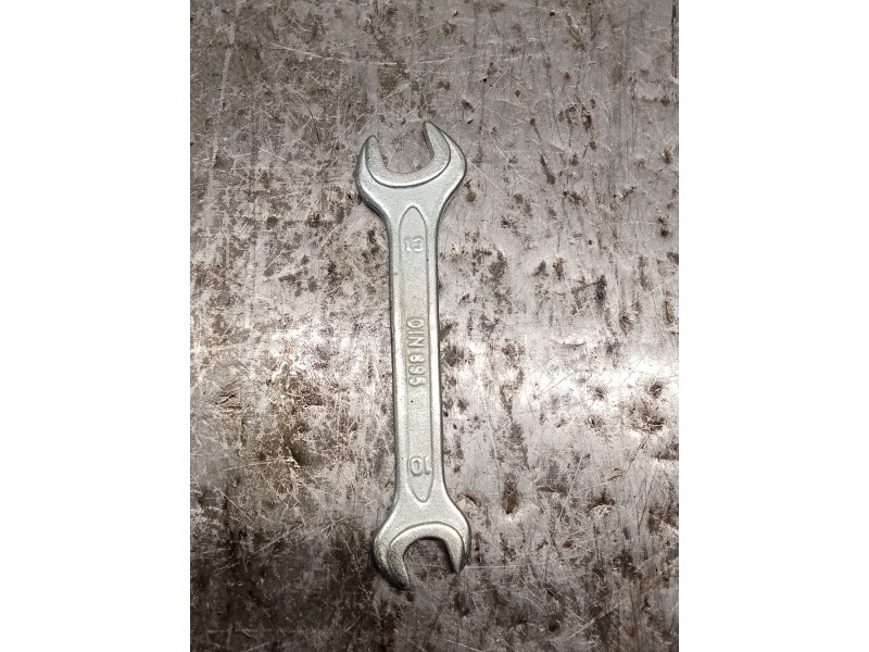 Recambio de gato para seat leon (1m1) 1.6 16 v referencia OEM IAM 1U0011031  99