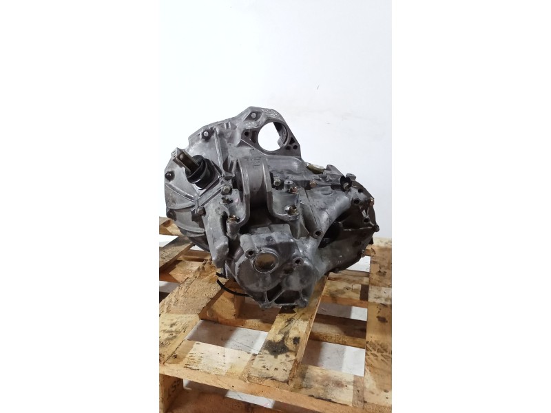 Recambio de caja cambios para nissan almera ii hatchback (n16) 2.2 dci referencia OEM IAM 2910A YD 5V 