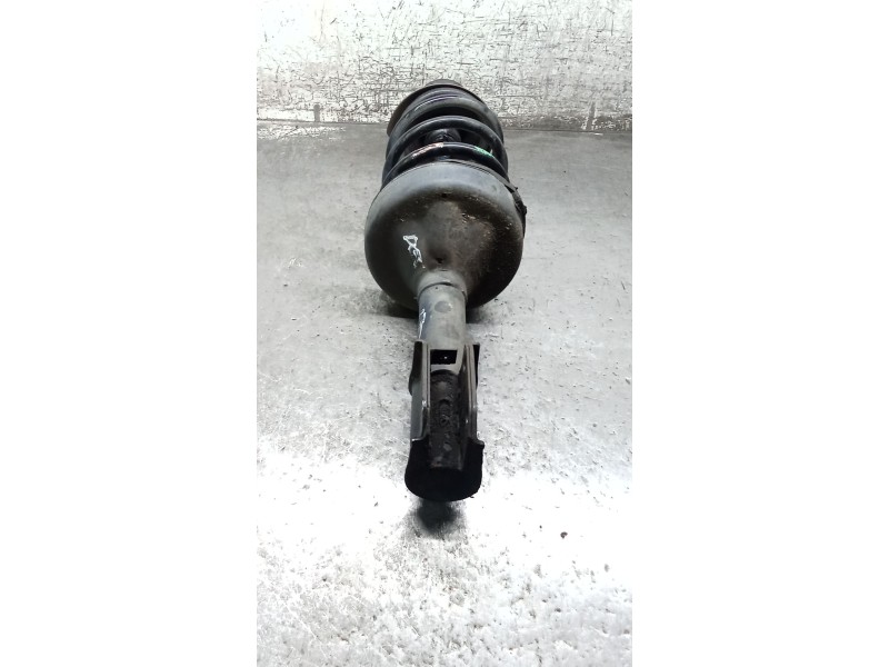 Recambio de amortiguador delantero derecho para renault kangoo express (fc0/1_) d 65 1.9 (fc0e, fc02, fc0j, fc0n) referencia OEM
