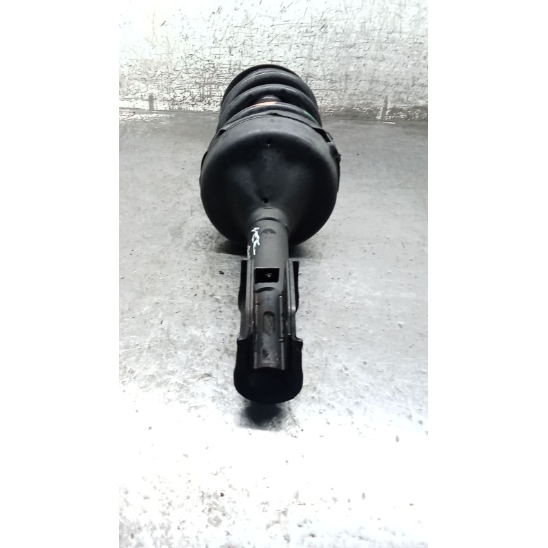 Recambio de amortiguador delantero izquierdo para renault kangoo express (fc0/1_) d 65 1.9 (fc0e, fc02, fc0j, fc0n) referencia O