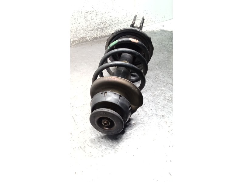 Recambio de amortiguador delantero izquierdo para renault kangoo express (fc0/1_) d 65 1.9 (fc0e, fc02, fc0j, fc0n) referencia O