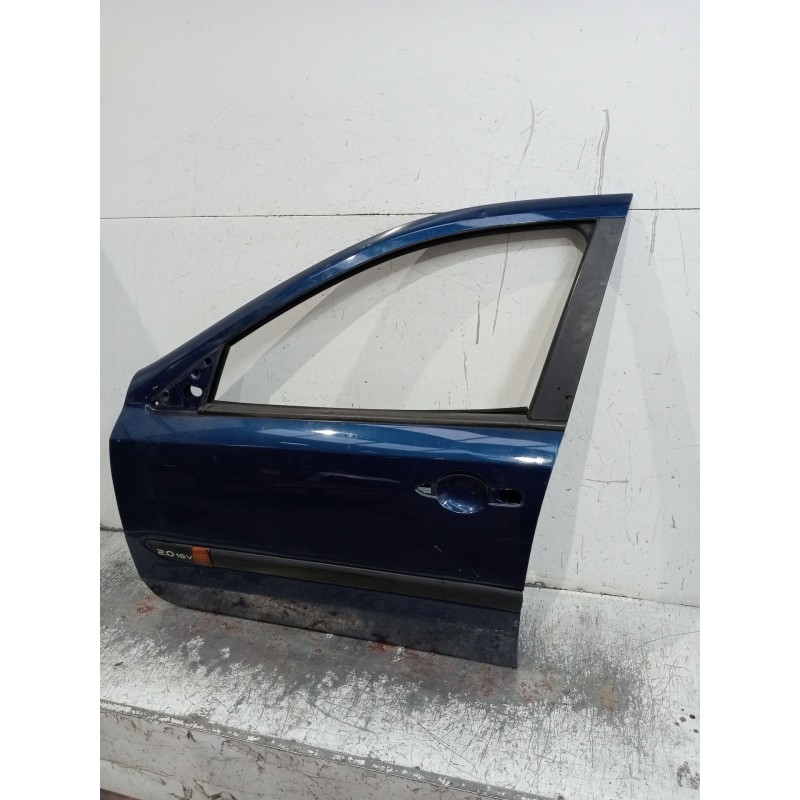 Recambio de puerta delantera izquierda para renault laguna ii (bg0/1_) 2.0 16v (bg00, bg0k, bg0p, bg0w) referencia OEM IAM   4P