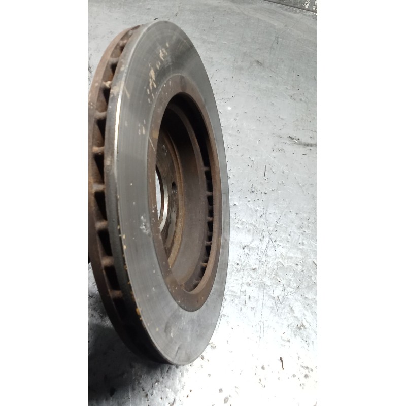 Recambio de disco freno delantero para renault kangoo (kc0/1_) d 65 1.9 (kc0e, kc02, kc0j, kc0n) referencia OEM IAM   97