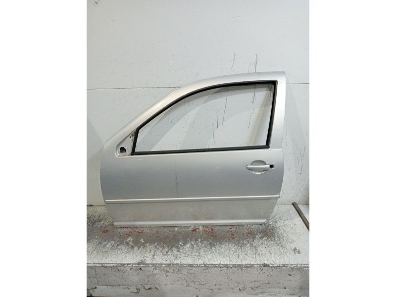 Recambio de puerta delantera izquierda para volkswagen golf iv (1j1) 1.9 tdi referencia OEM IAM   3P