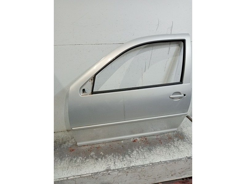 Recambio de puerta delantera izquierda para volkswagen golf iv (1j1) 1.9 tdi referencia OEM IAM   3P