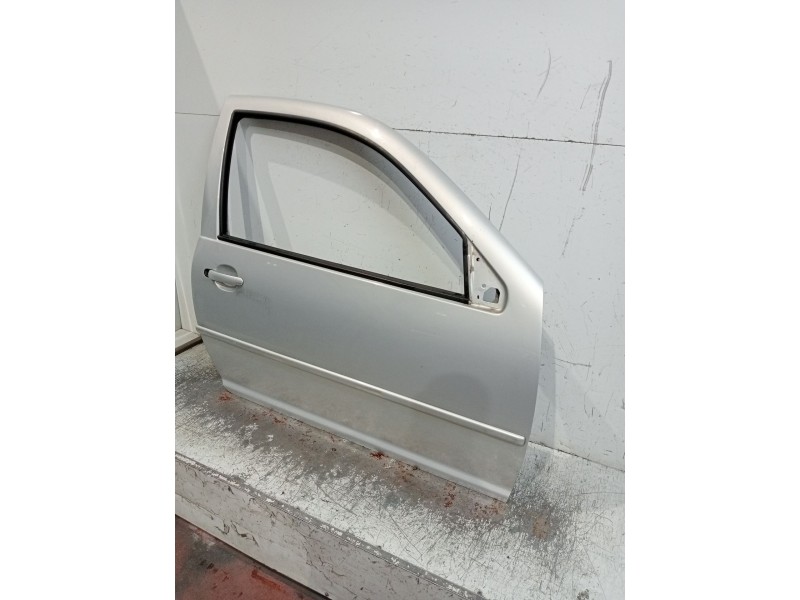Recambio de puerta delantera derecha para volkswagen golf iv (1j1) 1.9 tdi referencia OEM IAM   3P