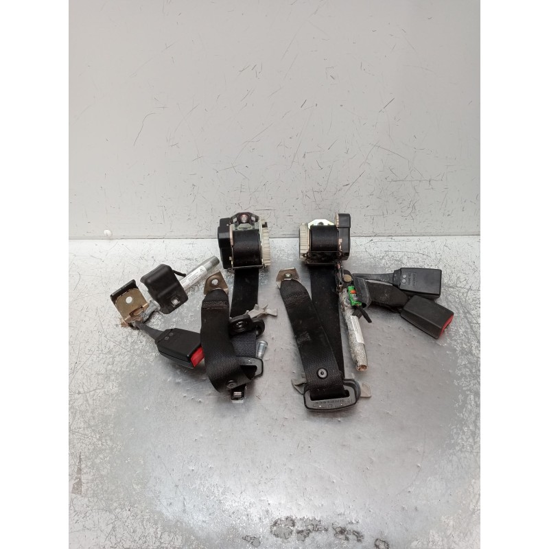 Recambio de juego cinturones trasero para mercedes-benz clase c (w203) familiar c 180 t compressor (203.246) referencia OEM IAM 