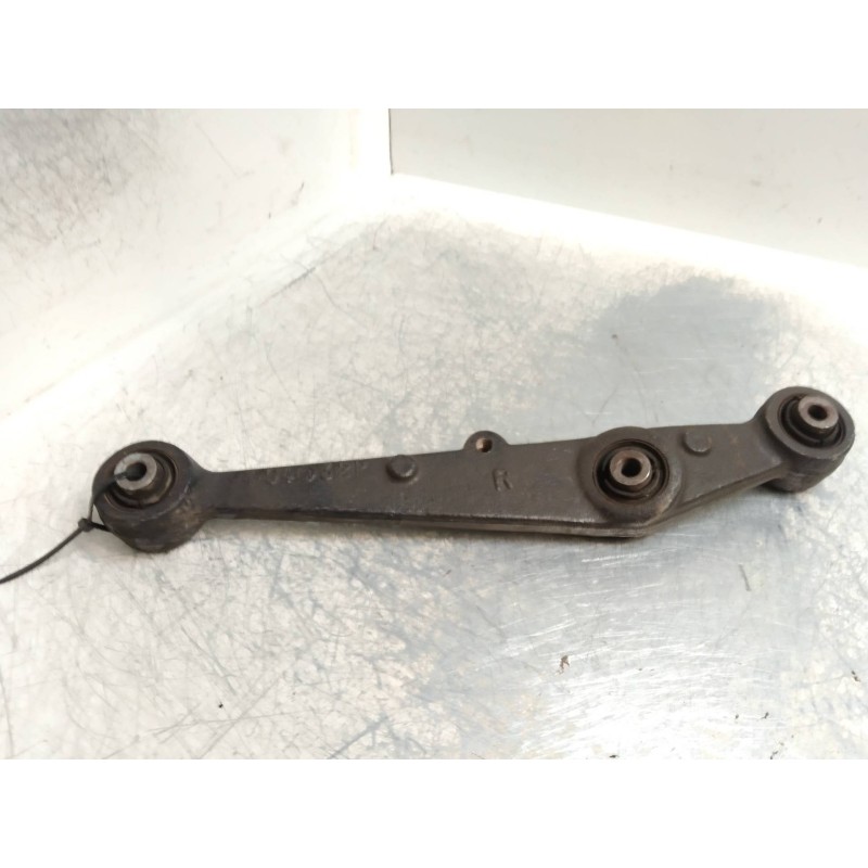 Recambio de brazo suspension inferior trasero derecho para mg rover serie 400 (rt) 420 si (4-ptas.) referencia OEM IAM    Recambio de brazo suspension inferior trasero derecho para mg rover serie 400 (rt) 420 si (4-ptas.) referencia OEM IAM