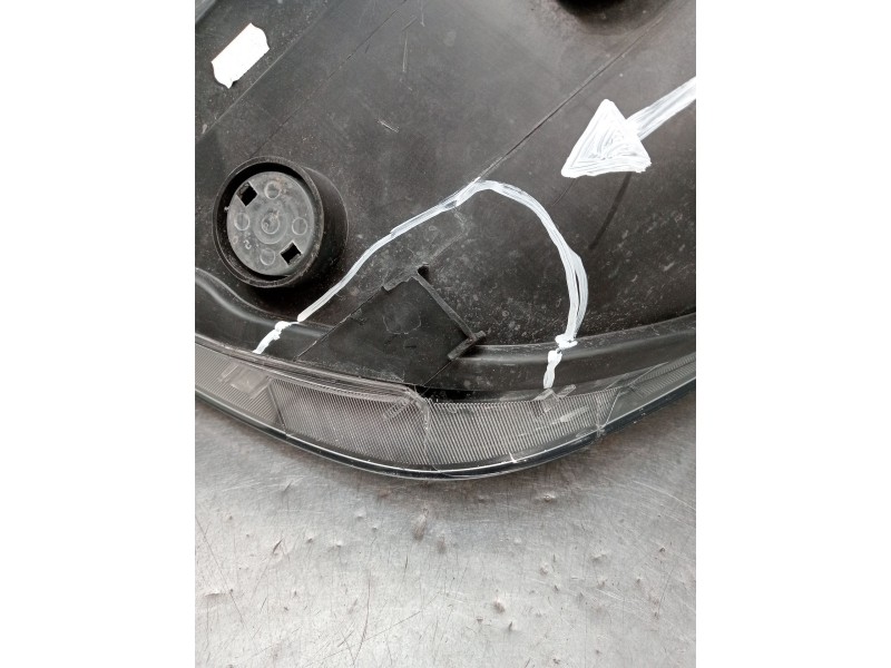 Recambio de faro derecho para seat leon (5f1) referencia OEM IAM 5F1941006A 90010799 OJO VER FOTOS