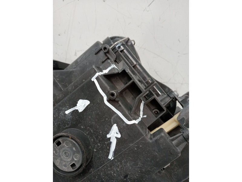 Recambio de faro derecho para seat leon (5f1) referencia OEM IAM 5F1941006A 90010799 OJO VER FOTOS