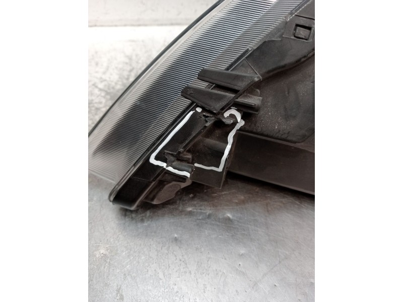 Recambio de faro derecho para seat leon (5f1) referencia OEM IAM 5F1941006A 90010799 OJO VER FOTOS