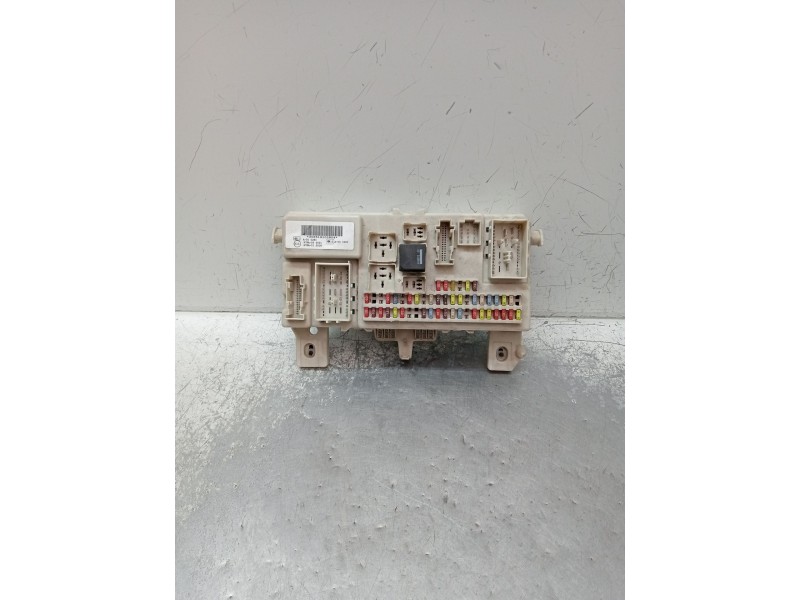 Recambio de caja reles / fusibles para ford focus ii (da_, hcp, dp) 1.8 tdci referencia OEM IAM 4M5T14A073DJ 6M5T14014SBA 05 4M5