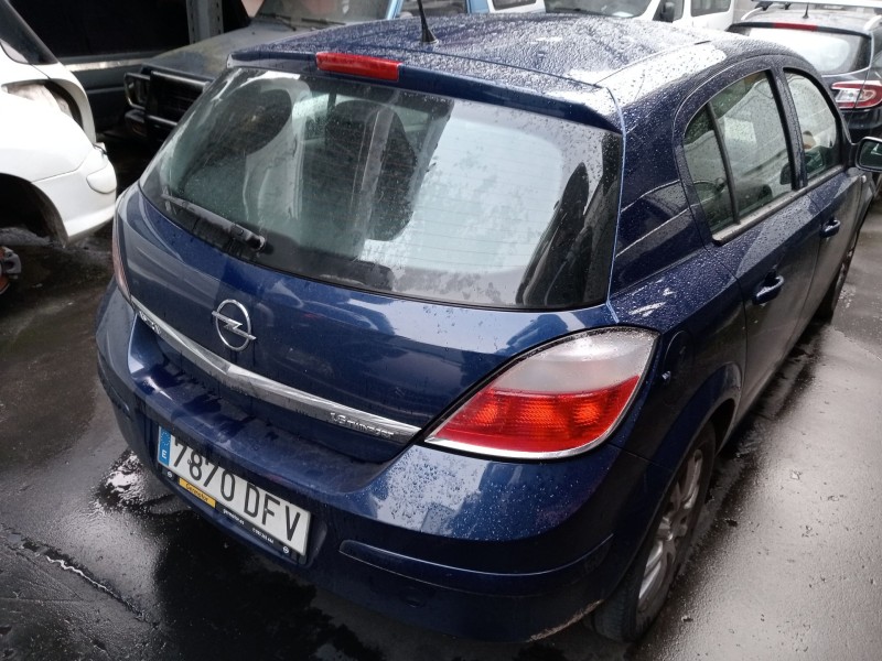 opel astra h (a04) del año 2005