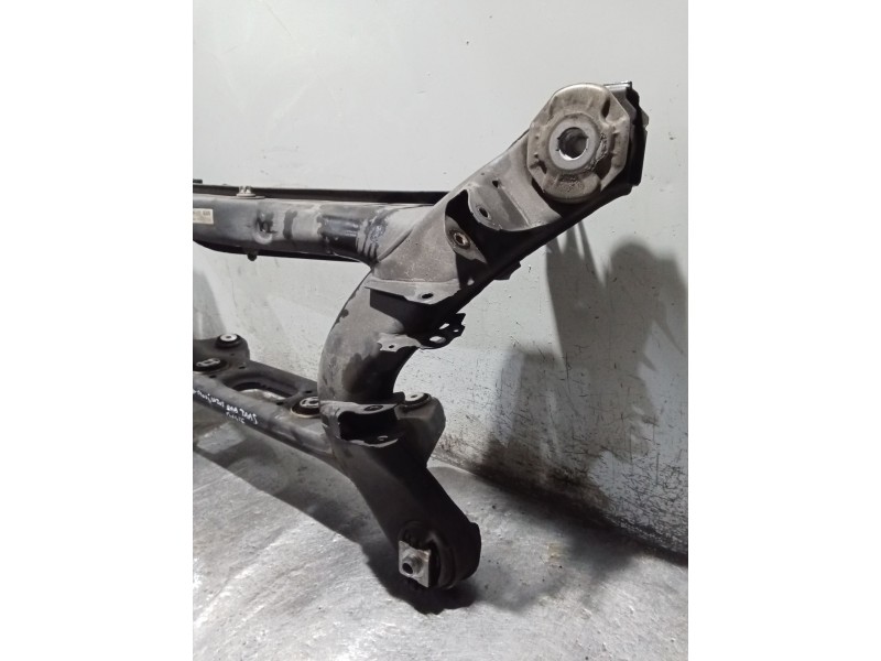 Recambio de puente trasero para mercedes-benz clase c (w205) c 400 4-matic (205.066) referencia OEM IAM 2053508309  CUNA