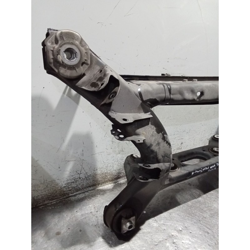 Recambio de puente trasero para mercedes-benz clase c (w205) c 400 4-matic (205.066) referencia OEM IAM 2053508309  CUNA