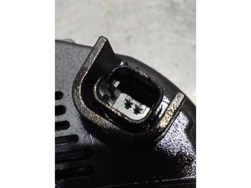 Recambio de alternador para renault laguna ii (bg0/1_) 2.0 16v (bg00, bg0k, bg0p, bg0w) referencia OEM IAM H542722R  