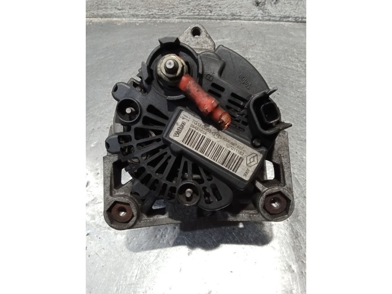 Recambio de alternador para renault megane ii station wagon (km0/1_) 1.9 dci referencia OEM IAM 8200667610  05