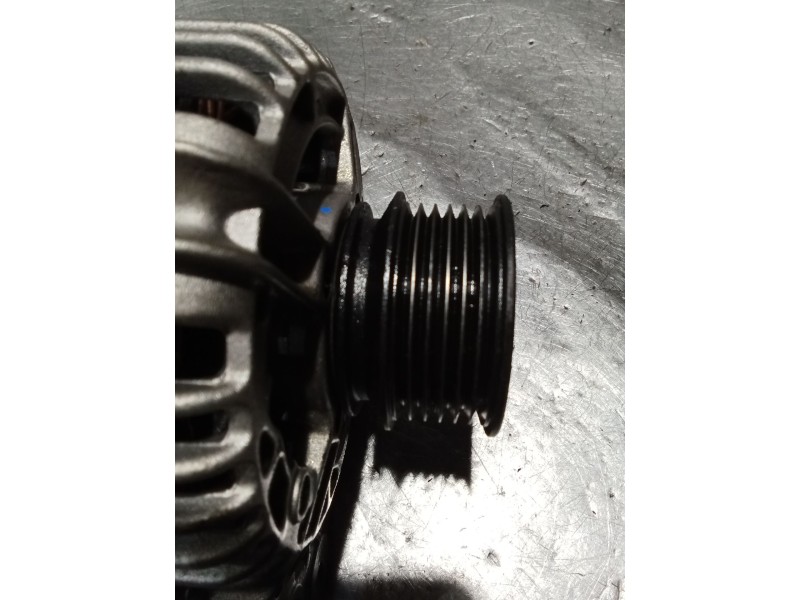 Recambio de alternador para seat ibiza iii (6l1) 1.9 tdi referencia OEM IAM 028903028D  