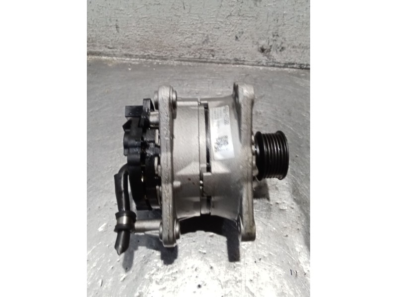 Recambio de alternador para seat ibiza iii (6l1) 1.9 tdi referencia OEM IAM 028903028D  