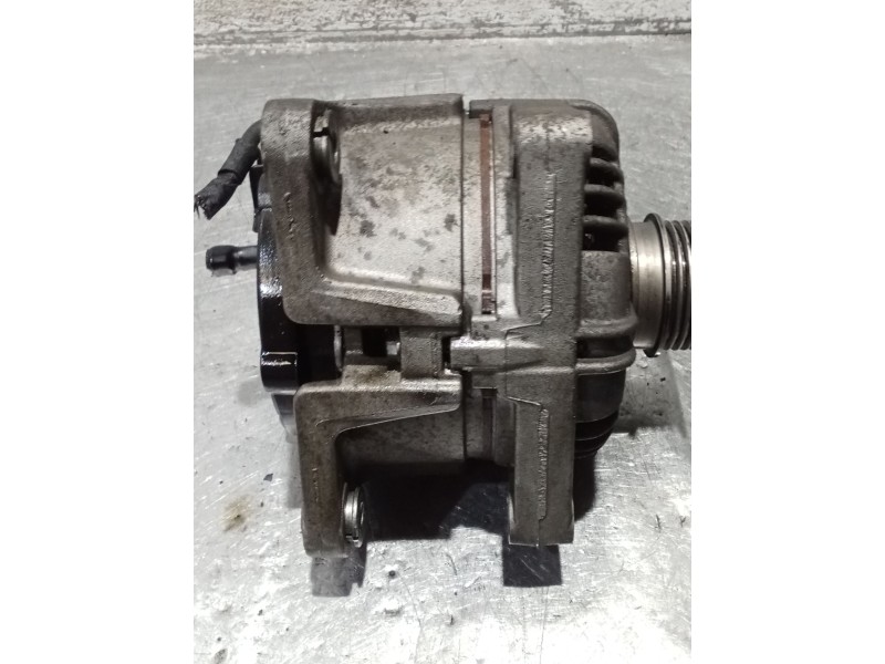 Recambio de alternador para opel astra h (a04) 1.6 (l48) referencia OEM IAM 0124425020 55556067 100A