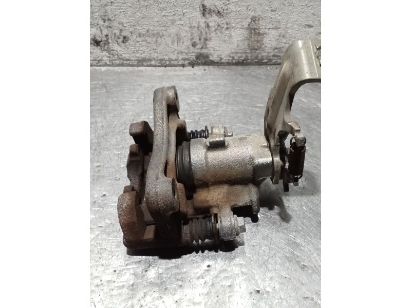 Recambio de pinza freno trasera derecha para nissan almera ii hatchback (n16) 2.2 dci referencia OEM IAM   