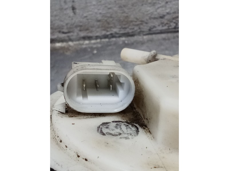 Recambio de bomba combustible para renault laguna ii (bg0/1_) 2.0 16v (bg00, bg0k, bg0p, bg0w) referencia OEM IAM 8200004964 058