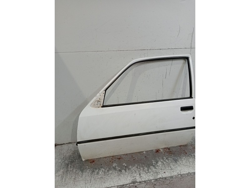 Recambio de puerta delantera izquierda para peugeot 205 ii (20a/c) 1.7 diesel referencia OEM IAM  3P 98