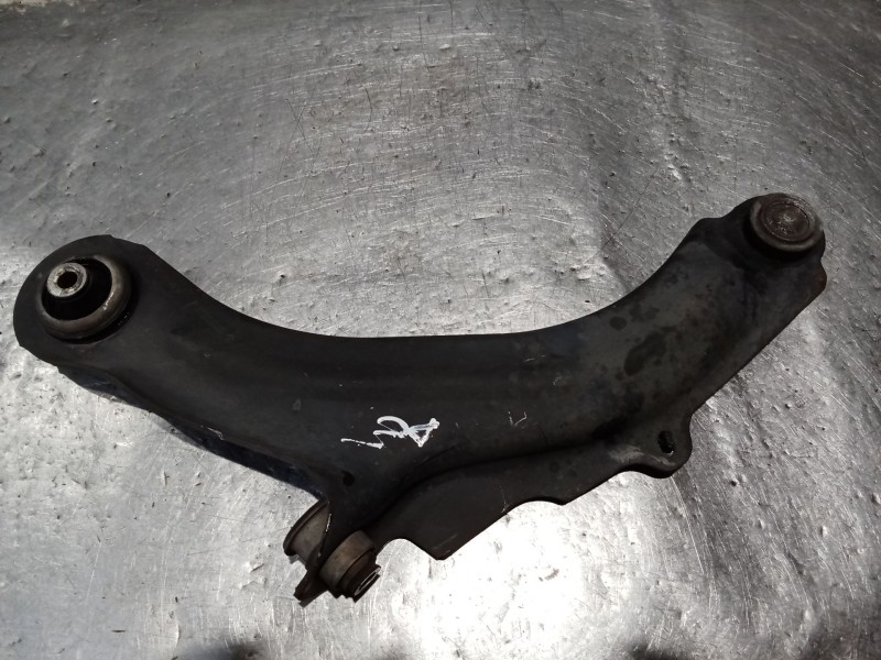 Recambio de brazo suspension inferior delantero izquierdo para renault megane ii station wagon (km0/1_) 1.9 dci referencia OEM I