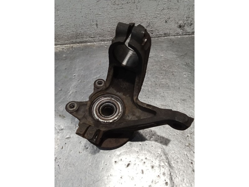 Recambio de mangueta delantera derecha para peugeot 205 ii (20a/c) 1.7 diesel referencia OEM IAM   97