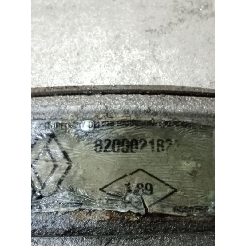 Recambio de compresor aire acondicionado para renault laguna ii (bg0/1_) 2.0 16v (bg00, bg0k, bg0p, bg0w) referencia OEM IAM 820