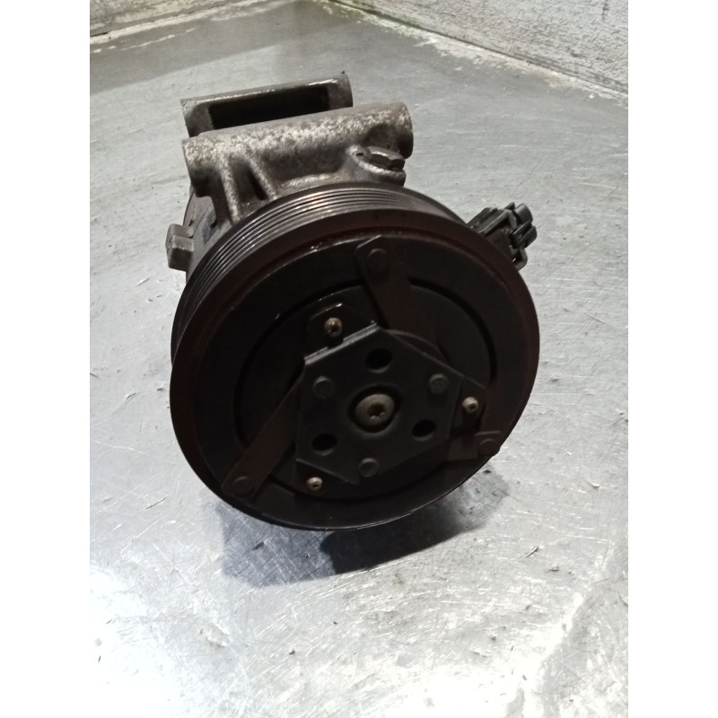 Recambio de compresor aire acondicionado para renault megane ii station wagon (km0/1_) 1.9 dci referencia OEM IAM 8200678499  05