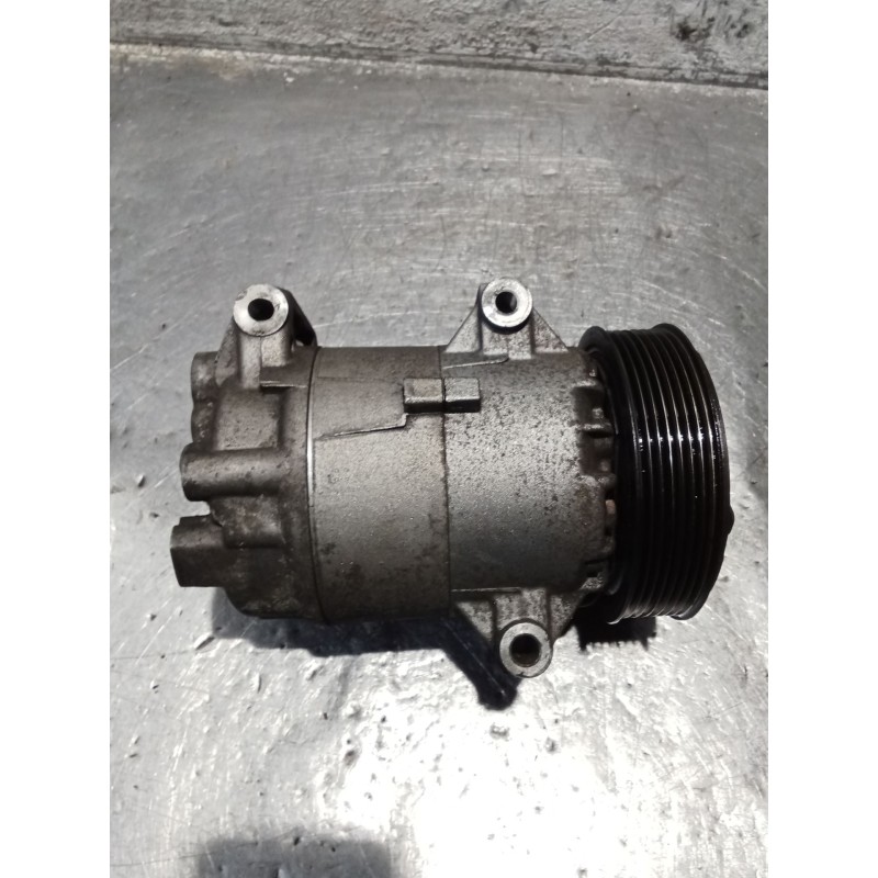 Recambio de compresor aire acondicionado para renault megane ii station wagon (km0/1_) 1.9 dci referencia OEM IAM 8200678499  05