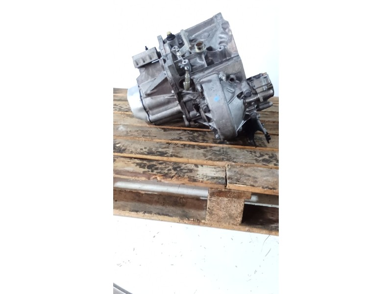 Recambio de caja cambios para peugeot 207/207+ (wa_, wc_) 1.6 hdi referencia OEM IAM 20DP27 5V 2304336 A