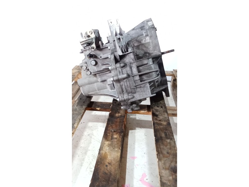 Recambio de caja cambios para renault megane ii station wagon (km0/1_) 1.9 dci referencia OEM IAM ND0008 6V A068789