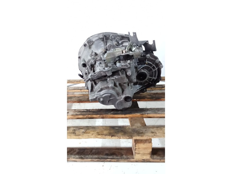 Recambio de caja cambios para renault megane ii station wagon (km0/1_) 1.9 dci referencia OEM IAM ND0008 6V A068789