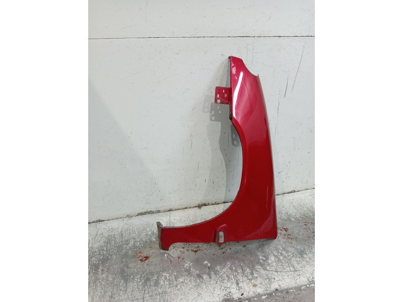 Recambio de aleta delantera izquierda para citroën saxo (s0, s1) 1.5 d referencia OEM IAM  5P 02