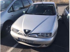 alfa romeo 146 del año 2000