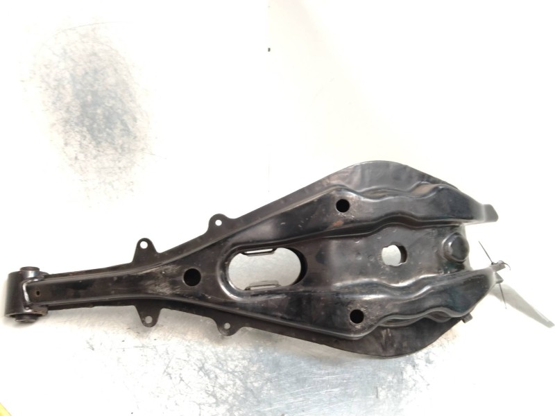 Recambio de brazo suspension superior trasero izquierdo para mg rover serie 75 (j/rj) 2.5 v6 24v cat referencia OEM IAM   