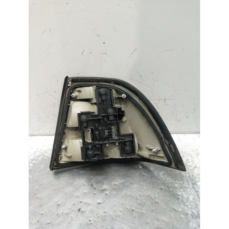 Recambio de piloto trasero izquierdo para opel vectra b hatchback (j96) 2.0 i 16v (f68) referencia OEM IAM   99