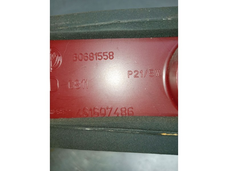 Recambio de piloto trasero derecho para alfa romeo gt (937_) 1.9 jtd (937cxn1b) referencia OEM IAM 461607486 60681558 04