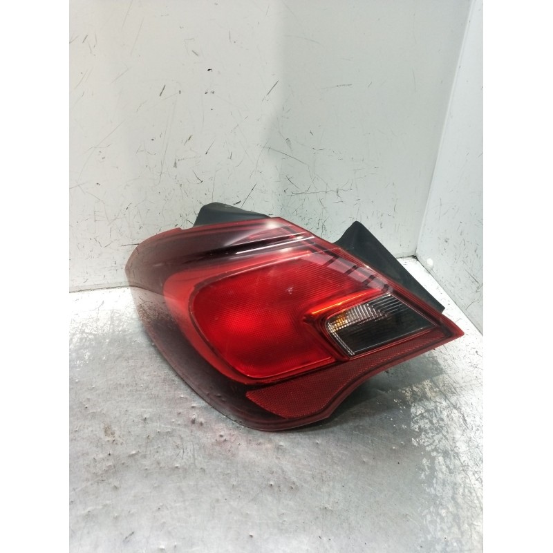 Recambio de piloto trasero izquierdo para opel corsa e color edition ecoflex referencia OEM IAM   14