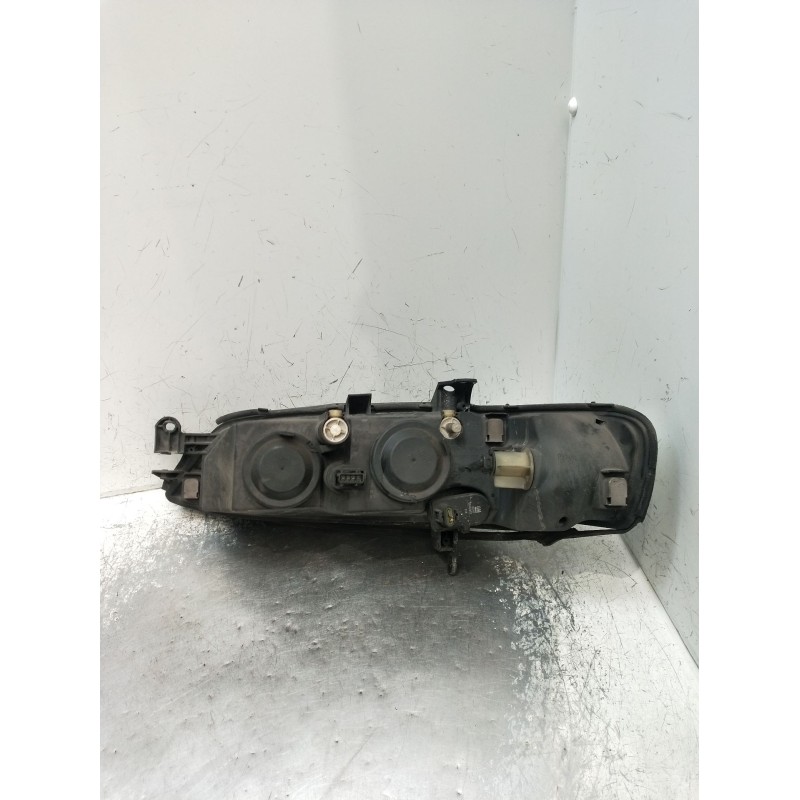 Recambio de faro derecho para opel vectra b hatchback (j96) 2.0 i 16v (f68) referencia OEM IAM   99