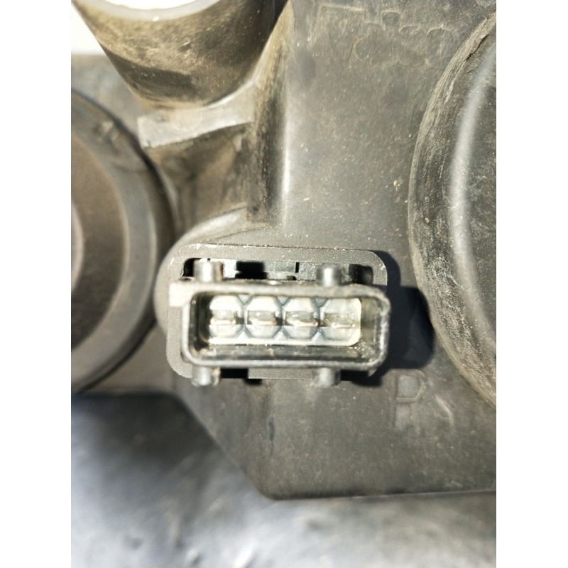 Recambio de faro derecho para opel vectra b hatchback (j96) 2.0 i 16v (f68) referencia OEM IAM   99