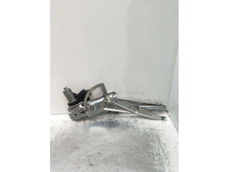 Recambio de elevalunas delantero derecho para opel vectra b hatchback (j96) 2.0 i 16v (f68) referencia OEM IAM 90520226 5P 99